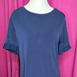 💃🏼💃🏼💃🏼Michael Kors navy blue dress. Size S. Cute ruffled sleeve. EUC.